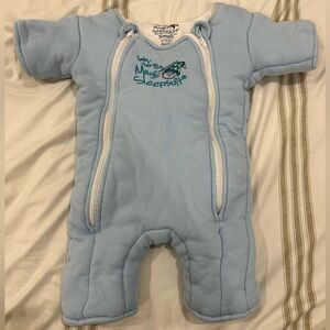 Baby Merlin’s magic sleep suit small